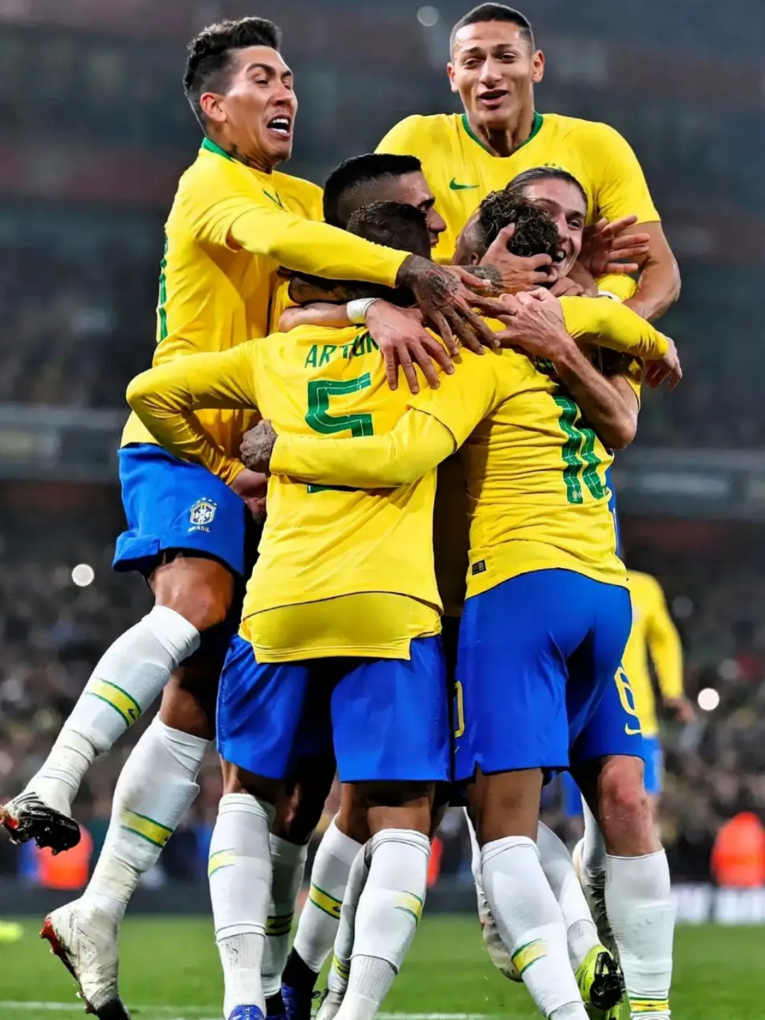 拜仁强势巴西，内马尔一己之力扛起全队