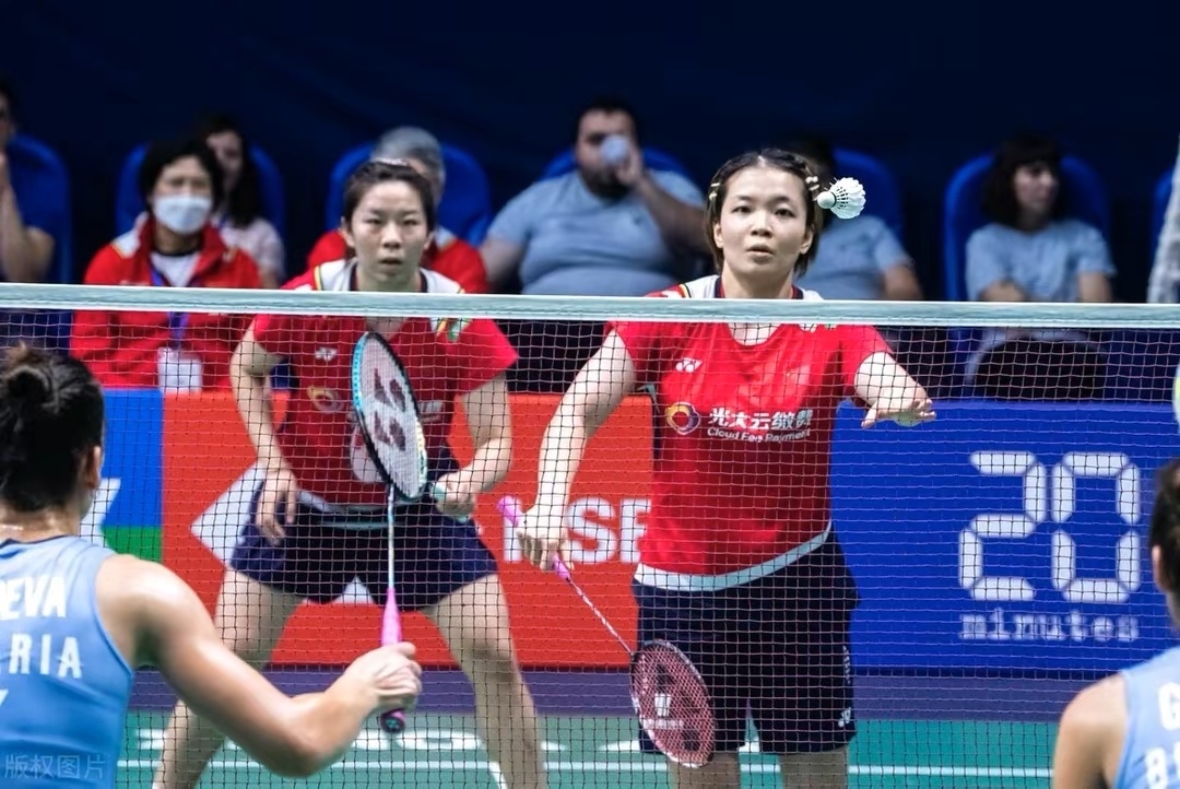 泰国队碾压中国队，陈雨菲扛起全队