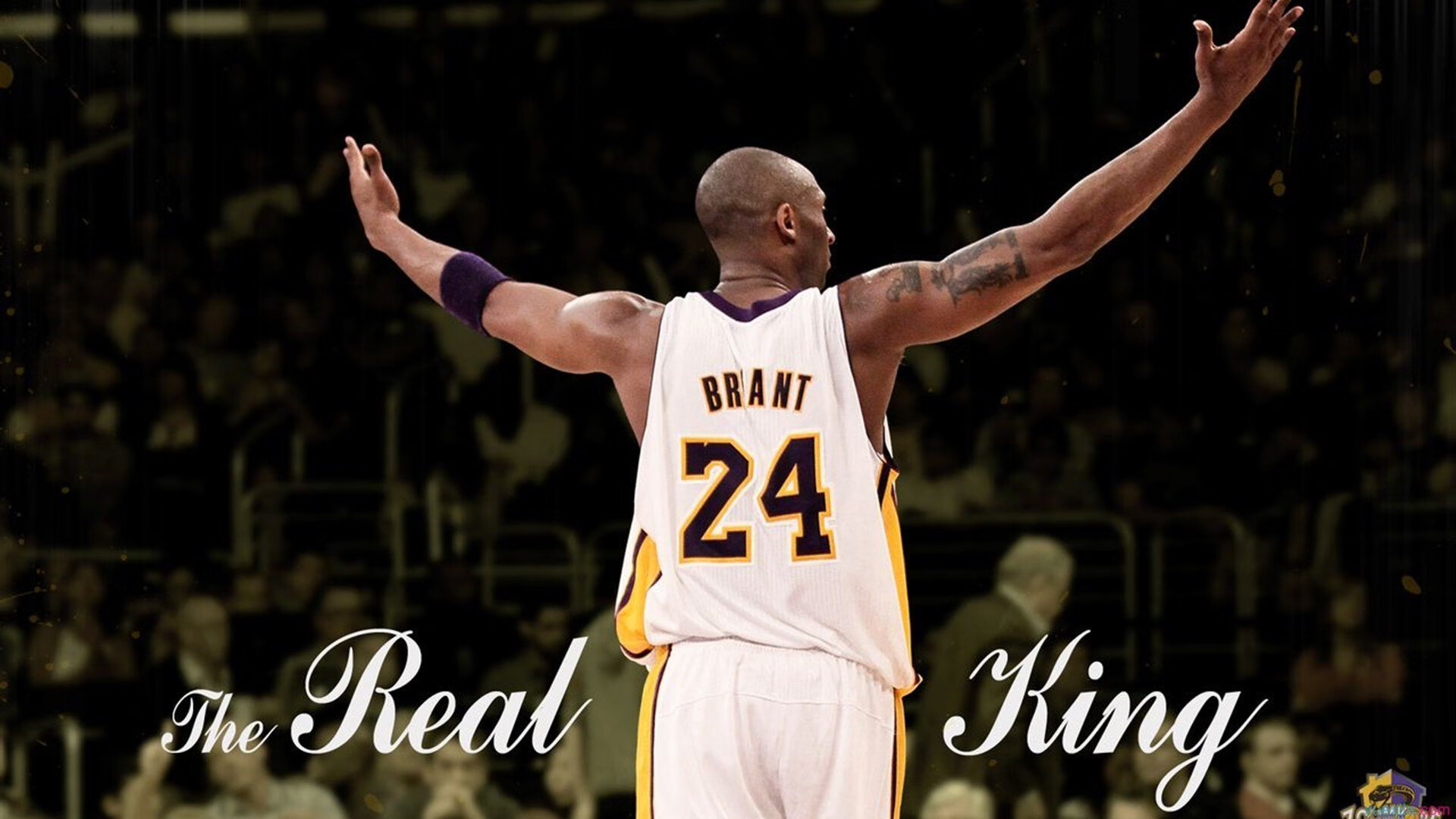 开云下载-约基奇末节接管比赛，爵士险胜上海队背后的战术博弈