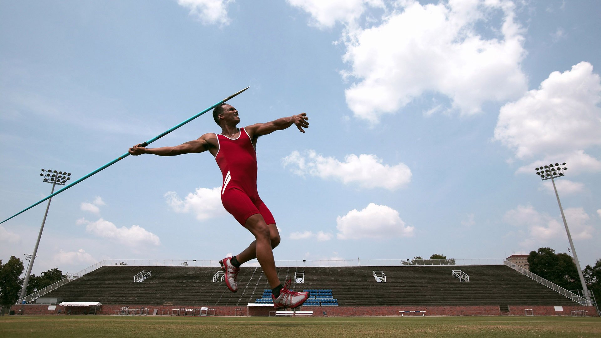 教科书般的胜利，西亚卡姆如何带领广东队击溃雄鹿
