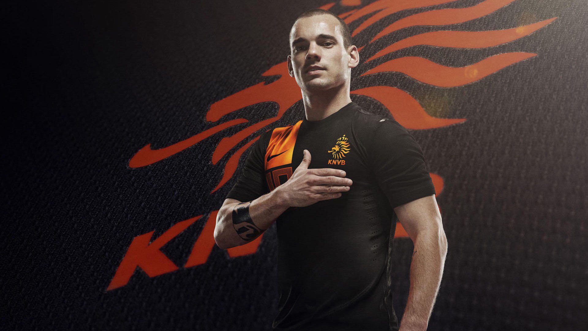 欧冠淘汰赛之夜，武切维奇关键时刻站出来